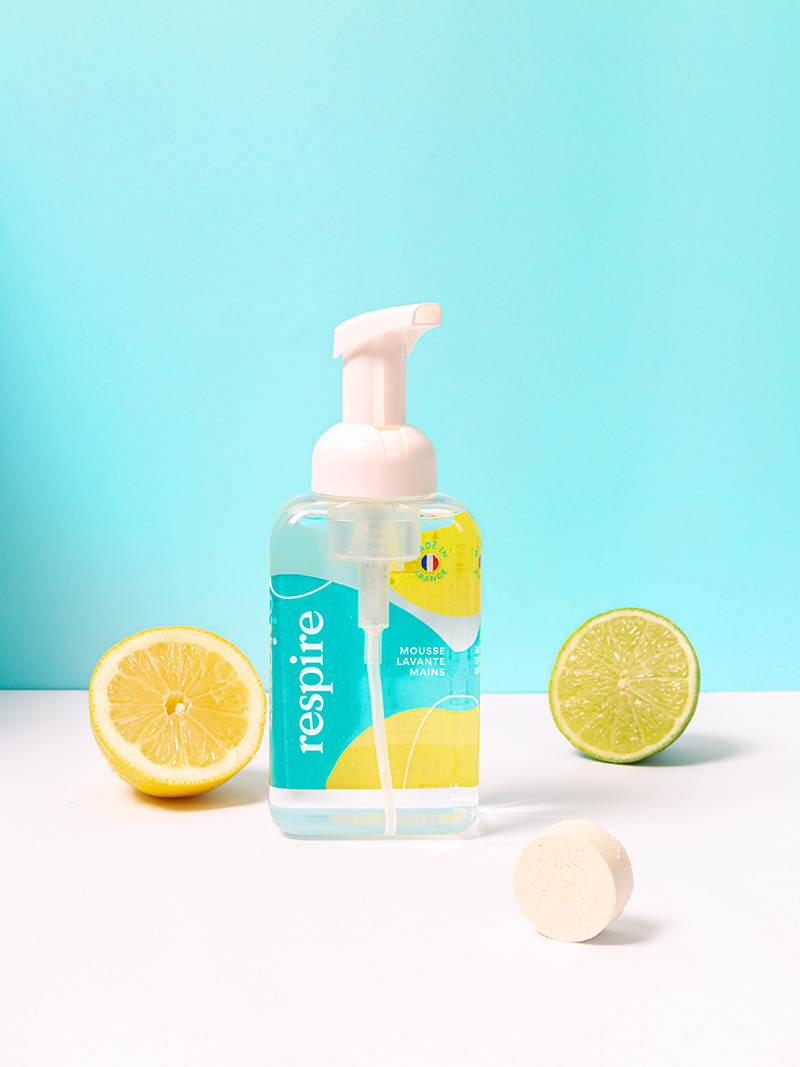 RESPIRE__0003_MOUSSE-MAIN-HD03